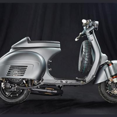 Custom Vespa Gl 221